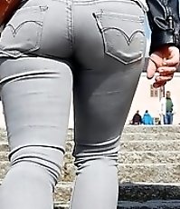 Impressive view of amateur ass jeans