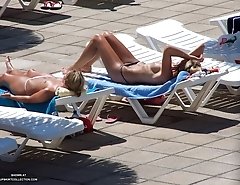 Hot bikini pics with sexy girls with nude titties